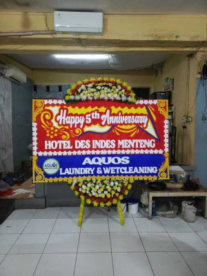 Papan Bunga di Daan Mogot